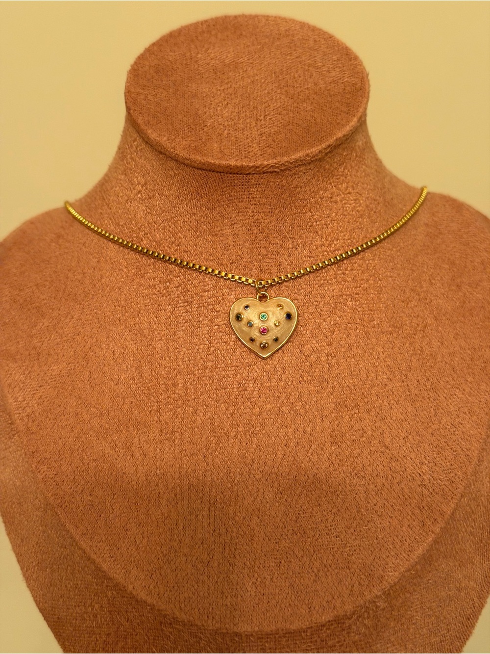 Heart rhinestone necklace